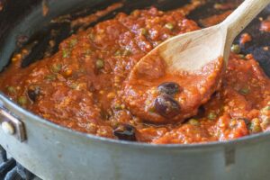 Salsa puttanesca