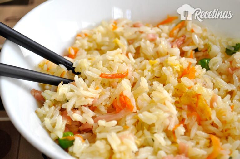 Receta de arroz tres delicias