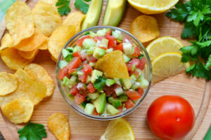 Dip de aguacate y queso feta