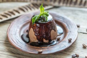 Flan con café y chocolate