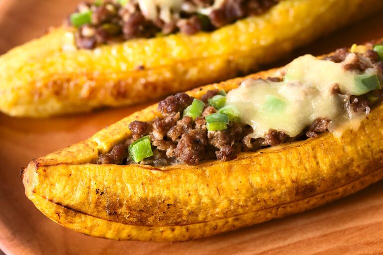 Receta fácil de plátanos rellenos de carne