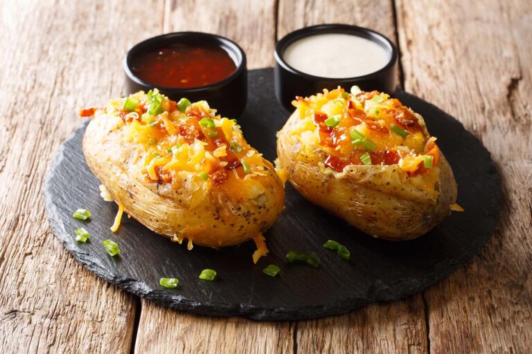 Patatas rellenas de panceta
