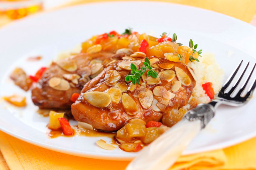 Receta de pollo con almendras