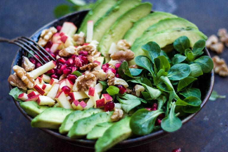 Ensalada de aguacate y manzana