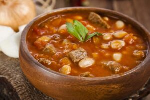 Receta de alubias blancas con carne de ternera