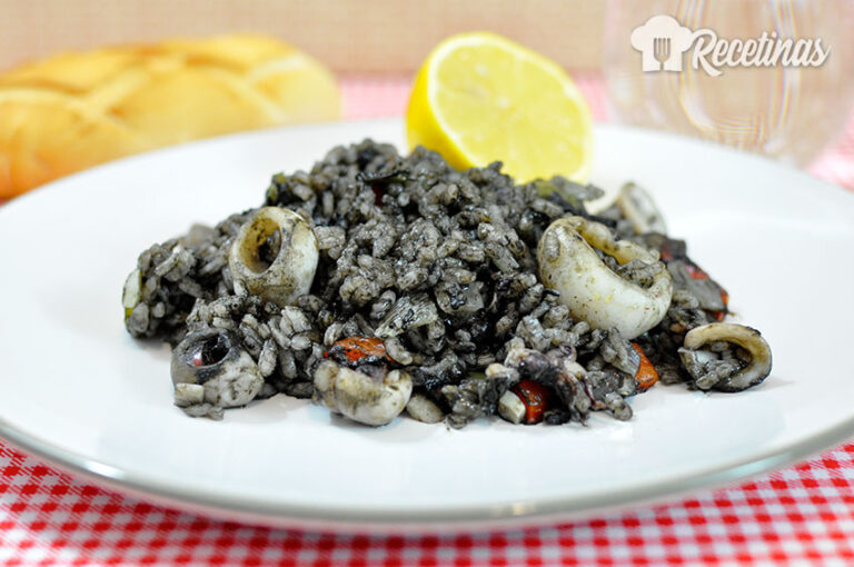 Receta de arroz negro con calamar