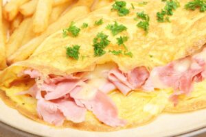 Tortilla de jamón y queso