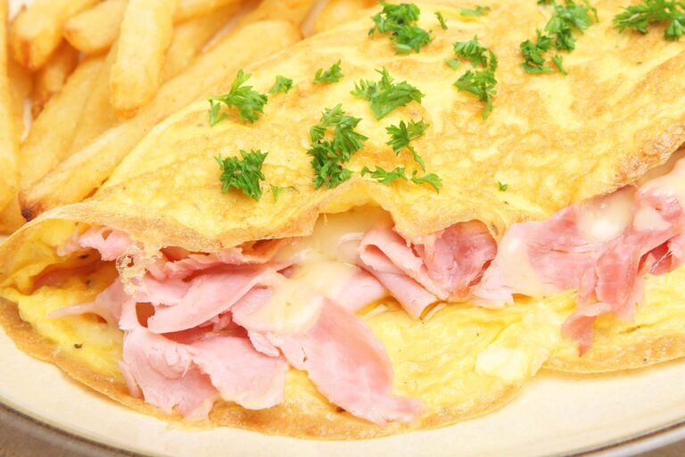 Tortilla de jamón y queso