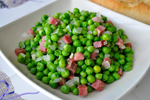 Guisantes con jamón - Recetinas