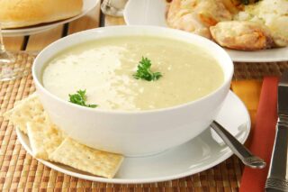 Crema de pollo casera