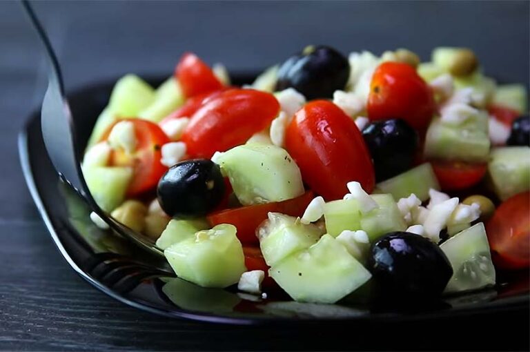 Receta de ensalada de pepino y guisantes