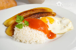 Receta de arroz a la cubana