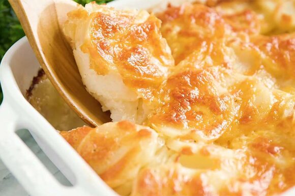 Papas con queso al horno