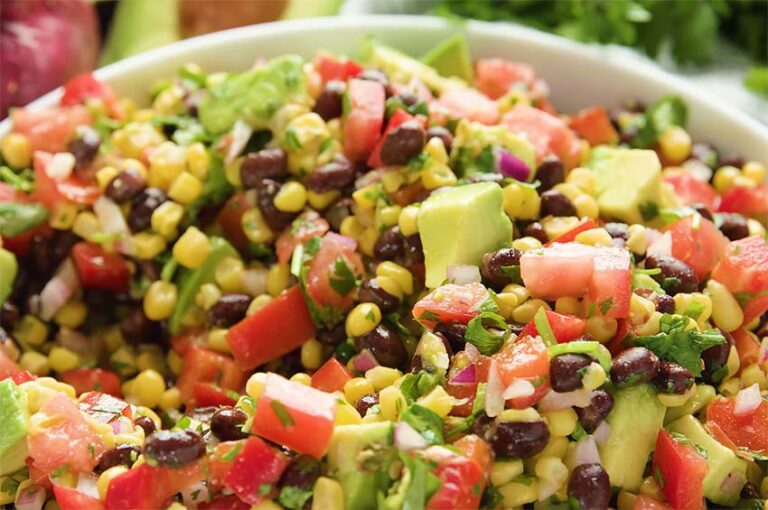 Receta de ensalada de frijoles negros y maíz