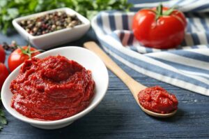Especias que combinan bien con el tomate