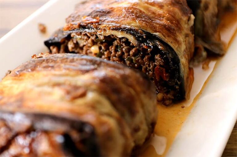 Receta de pastel de berenjena relleno de carne
