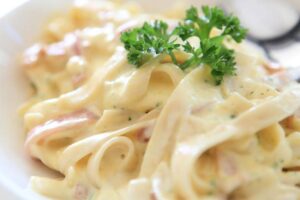 Receta de tallarines con crema de leche