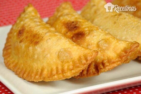 Empanadillas de atún y pimientos del piquillo