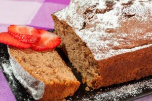 Receta de bizcocho de yogur con chocolate