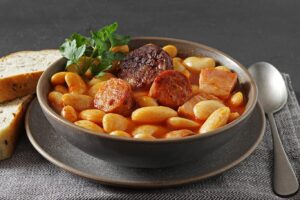 Receta tradicional de la fabada asturiana