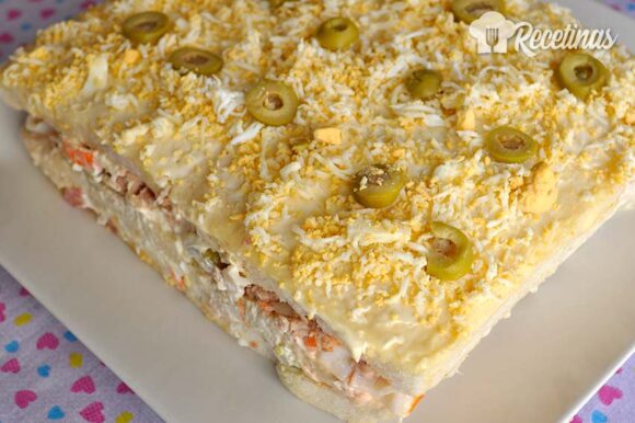 Pastel frío de atún y jamón