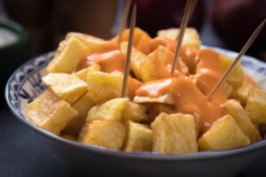 Receta de patatas bravas