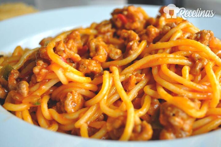 Receta de espaguetis con carne