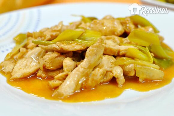 Pollo con puerros