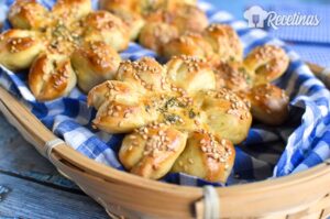 Receta de panecillos con masa de pizza