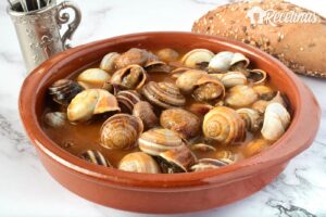 Caracoles en salsa