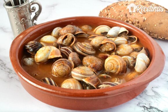 Caracoles en salsa