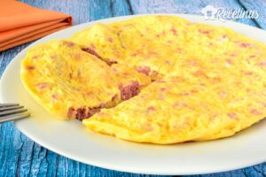 Tortilla de salchichas