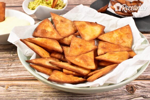 Nachos caseros hechos con tortitas