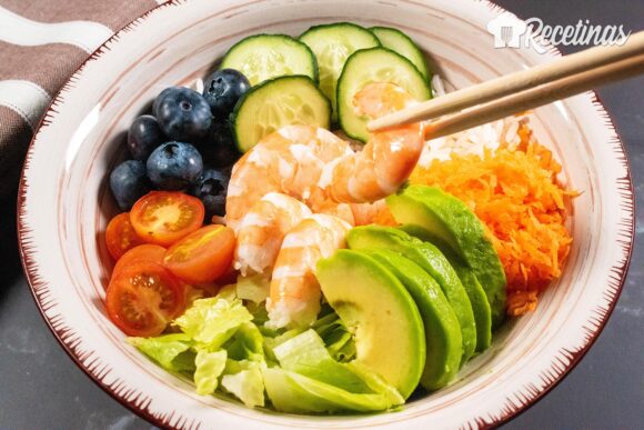 Poke bowl de langostinos