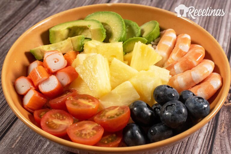 Poke Bowl de piña