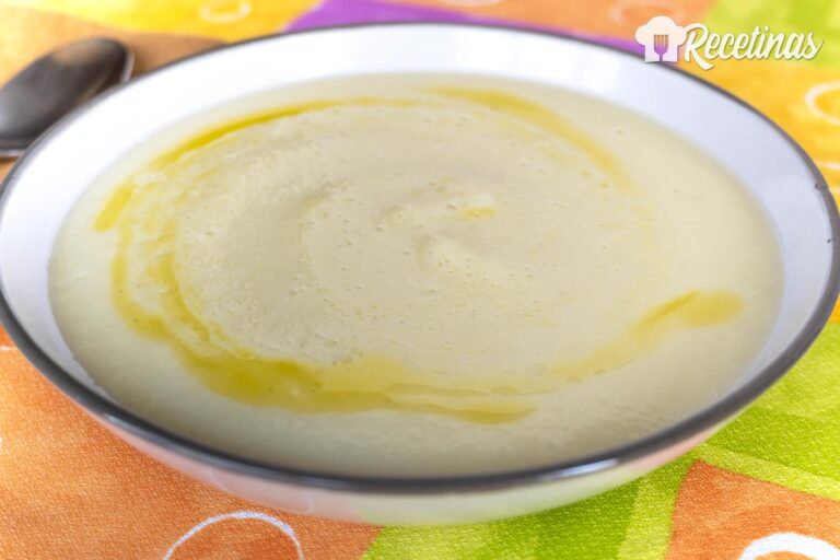 Crema de coliflor y manzana