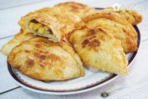 Empanadillas dulces de manzana