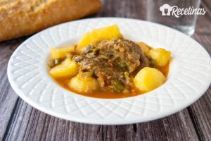 Carrilleras de cerdo con patatas