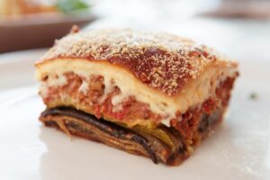 Receta tradicional de musaka