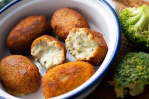 Receta de croquetas de brócoli y queso