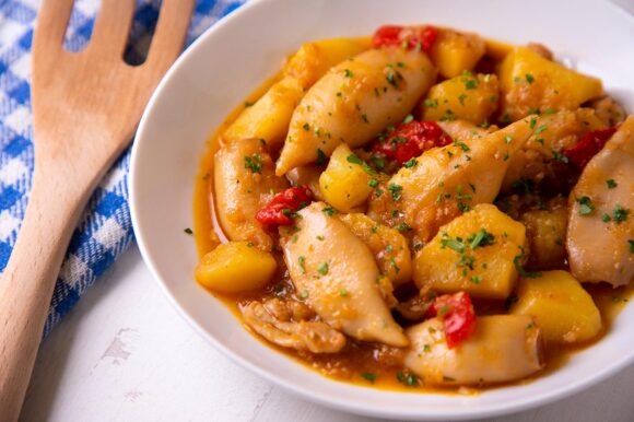 Guiso de calamares con patatas