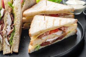 Receta fácil de sándwich Club