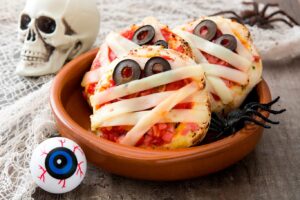 Receta de Mini pizzas momia
