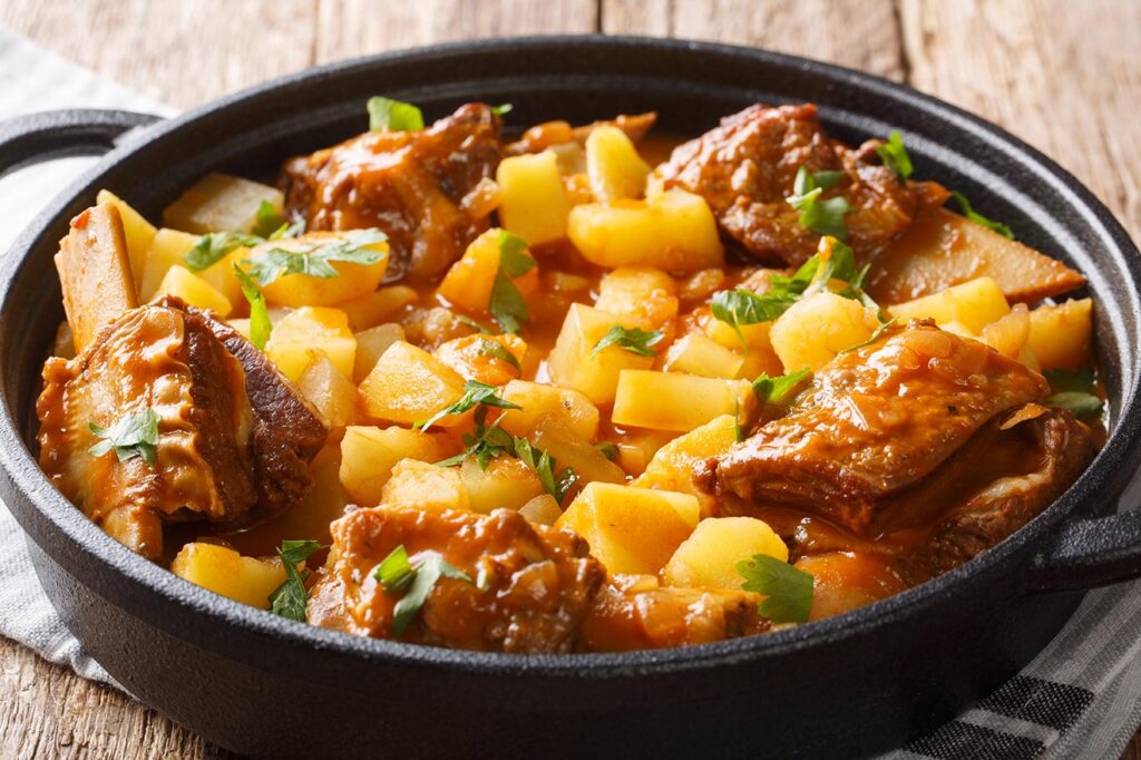Receta de costillas de ternera con patatas