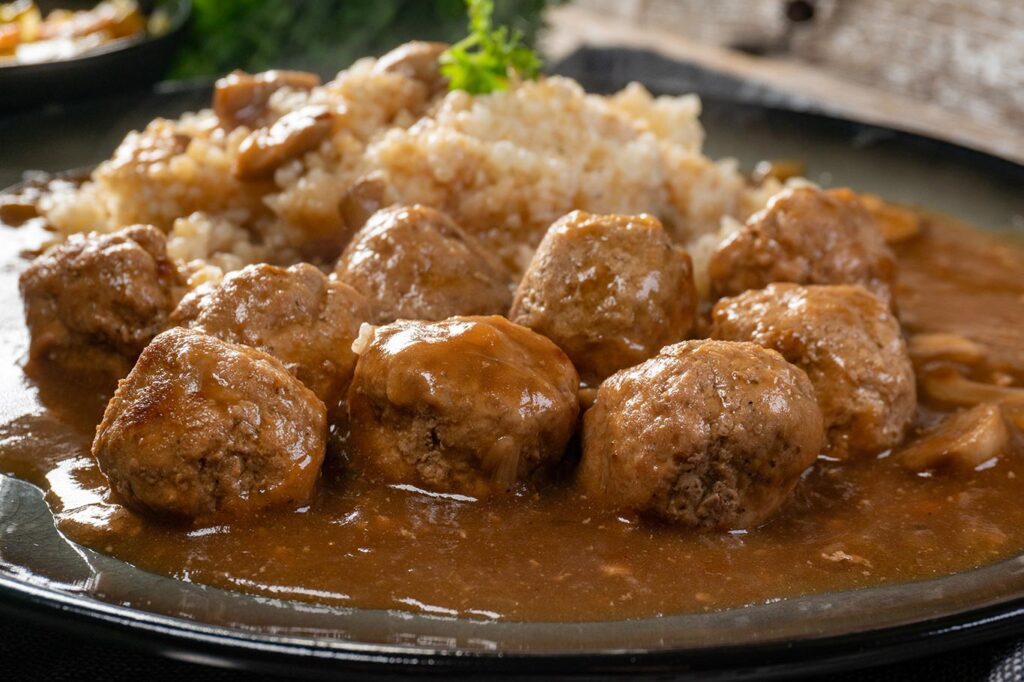 Receta de Albóndigas con champiñones