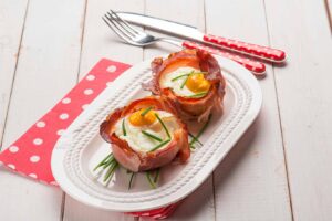 Receta de Canastas de huevo y jamón