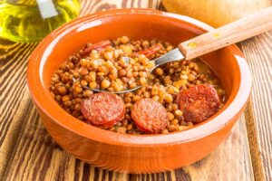 Receta fácil de lentejas a la asturiana
