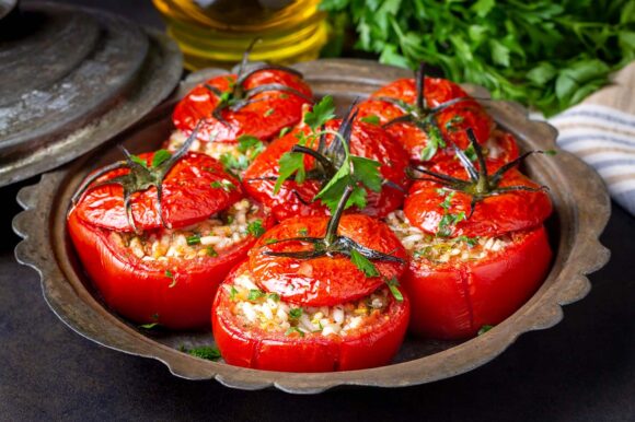 Domates Dolmasi
