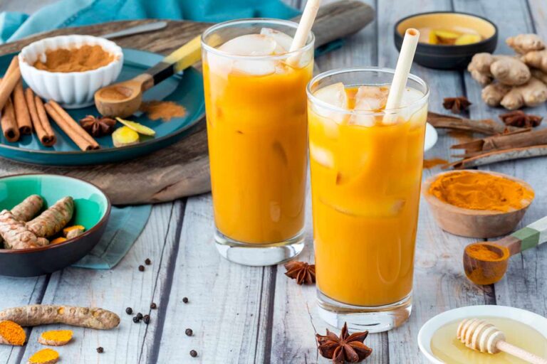 Receta de leche de cúrcuma
