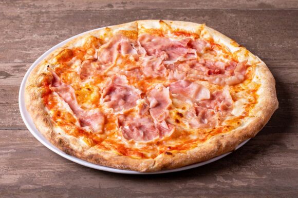 Pizza prosciutto
